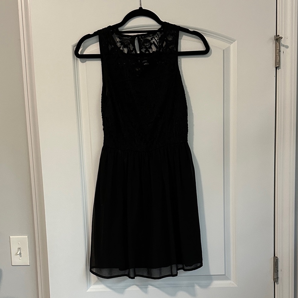 Lily Rose Black Sleeveless Mini Dress